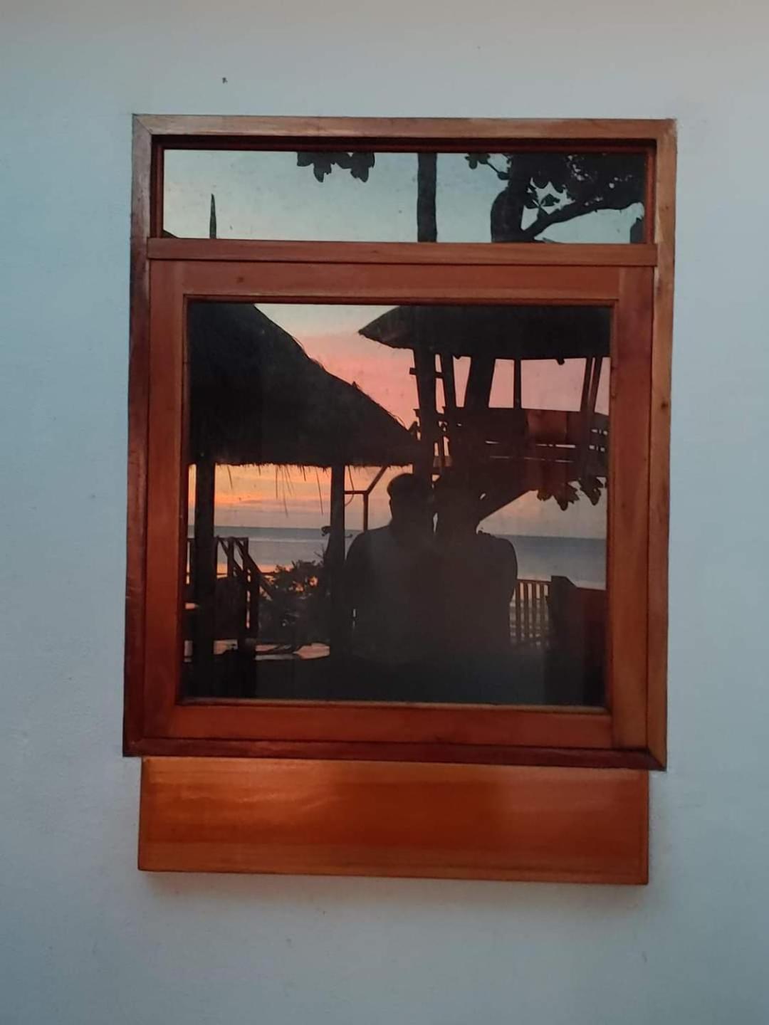 White Bada Guesthouse Siquijor Eksteriør bilde