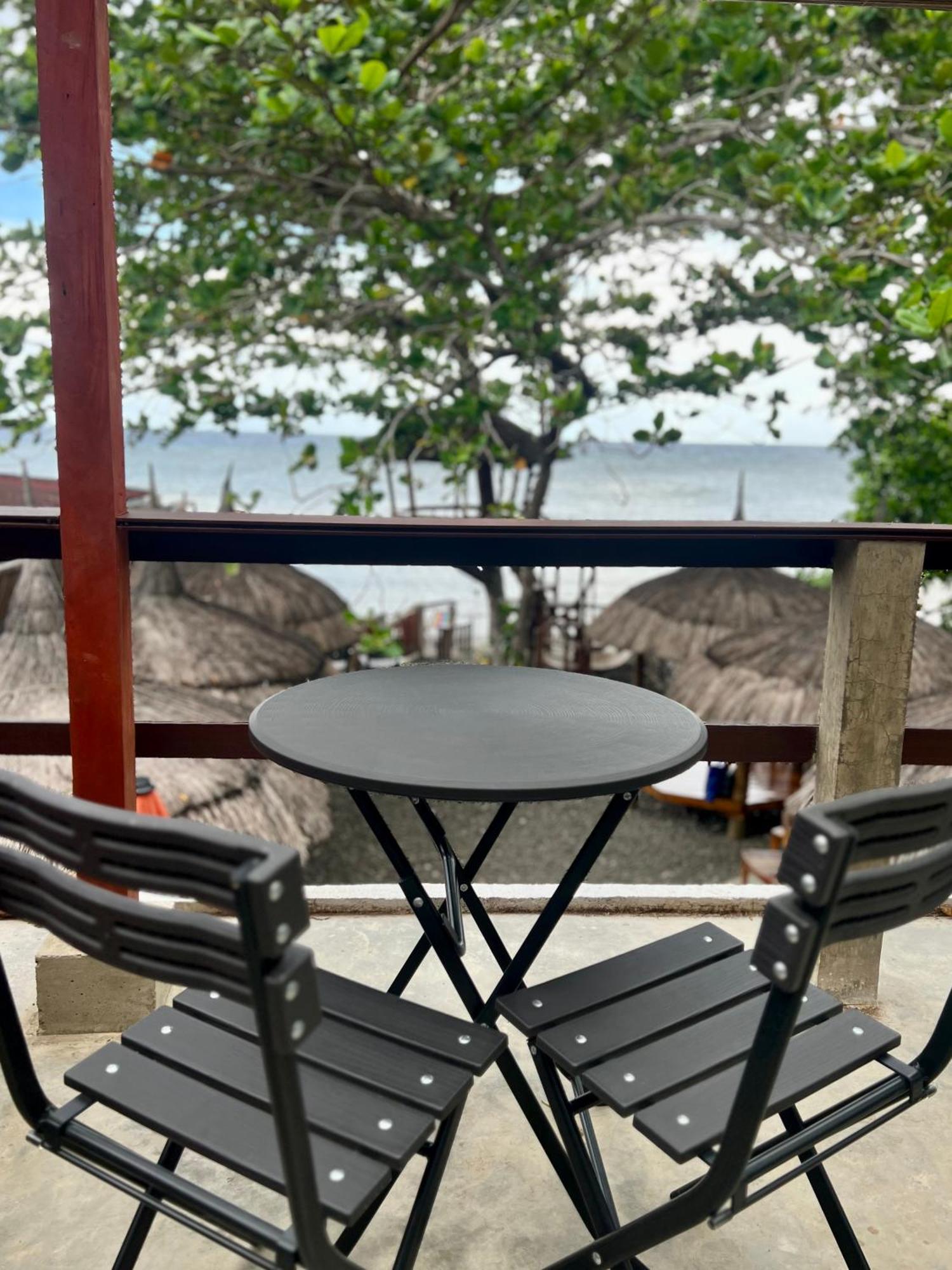 White Bada Guesthouse Siquijor Eksteriør bilde